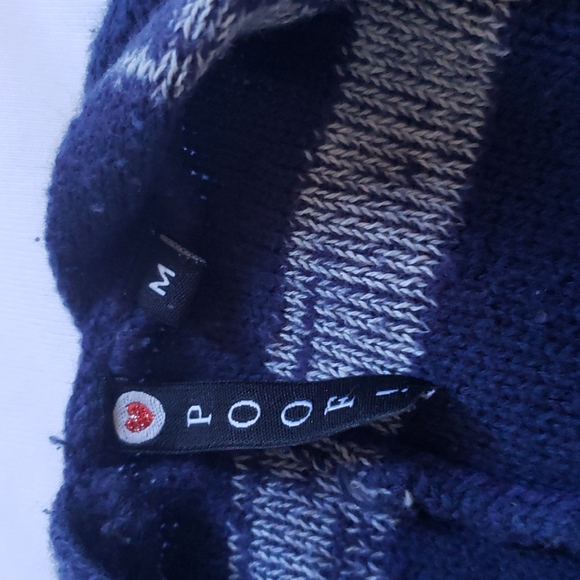 Poof navy blue with white embellishing sweater - Picture 2 of 8